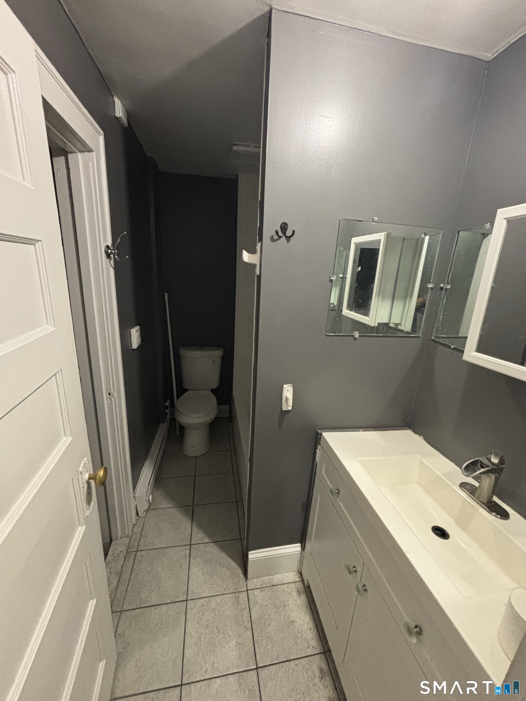 218 West Street Bristol CT 06010