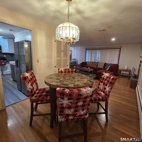 48 Collier Circle Hamden CT 06518