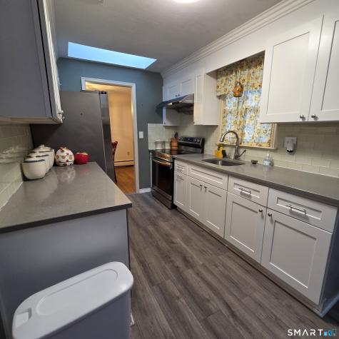 48 Collier Circle Hamden CT 06518