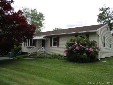 48 Collier Circle Hamden CT 06518