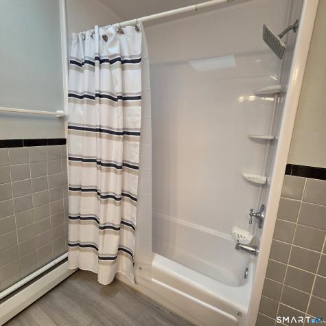 48 Collier Circle Hamden CT 06518
