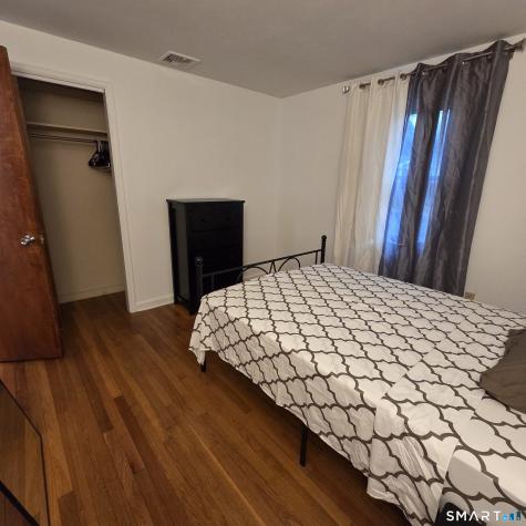 48 Collier Circle Hamden CT 06518