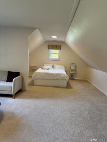 92 Meadow West Road Trumbull CT 06611
