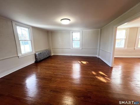 608 Bow Lane Middletown CT 06457