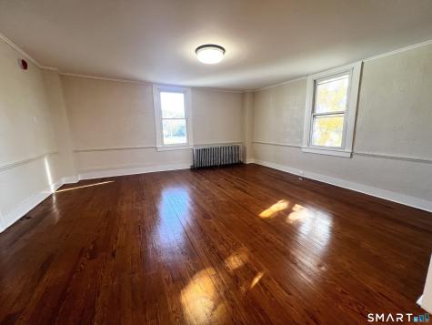 608 Bow Lane Middletown CT 06457
