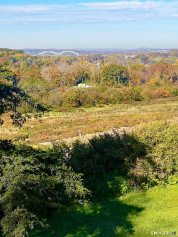 608 Bow Lane Middletown CT 06457