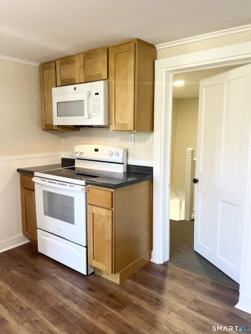 608 Bow Lane Middletown CT 06457