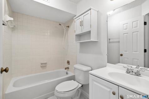 279 Carriage Crossing Lane Middletown CT 06457