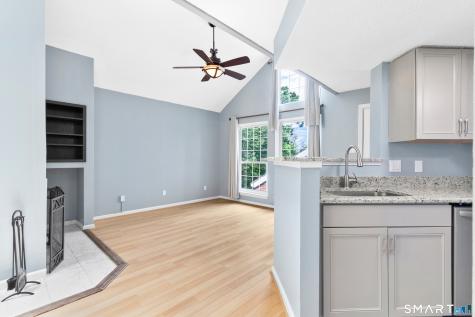 279 Carriage Crossing Lane Middletown CT 06457