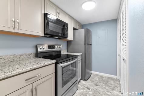 279 Carriage Crossing Lane Middletown CT 06457