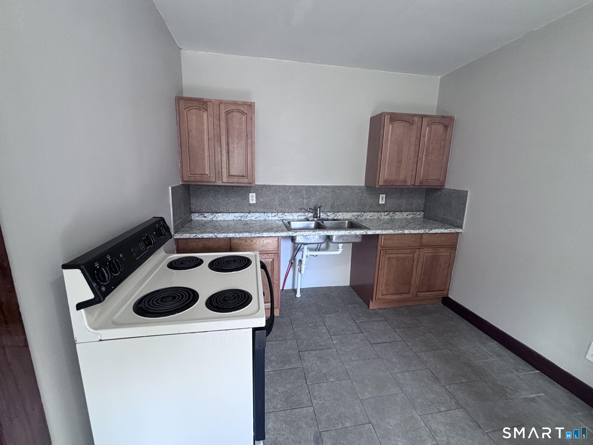 32-34 Linnell Street Plainfield CT 06354