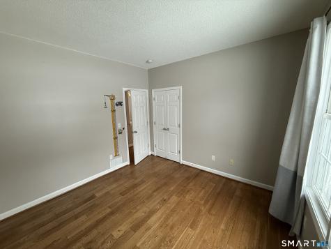 104 Valley View Road Manchester CT 06040