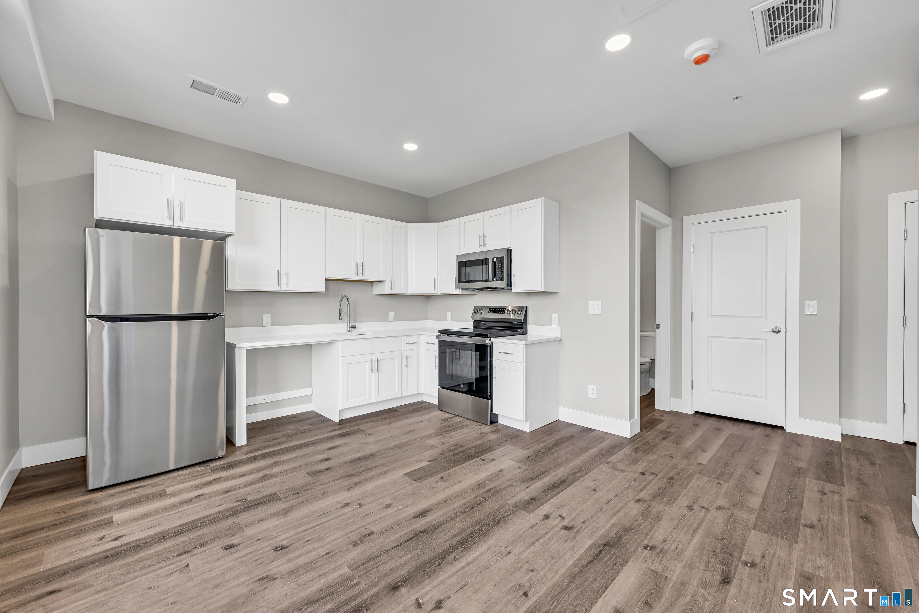 1 West Main Street Meriden CT 06451