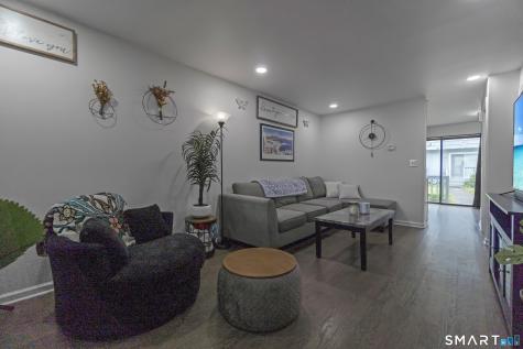 654 Longbrook Avenue Stratford CT 06614