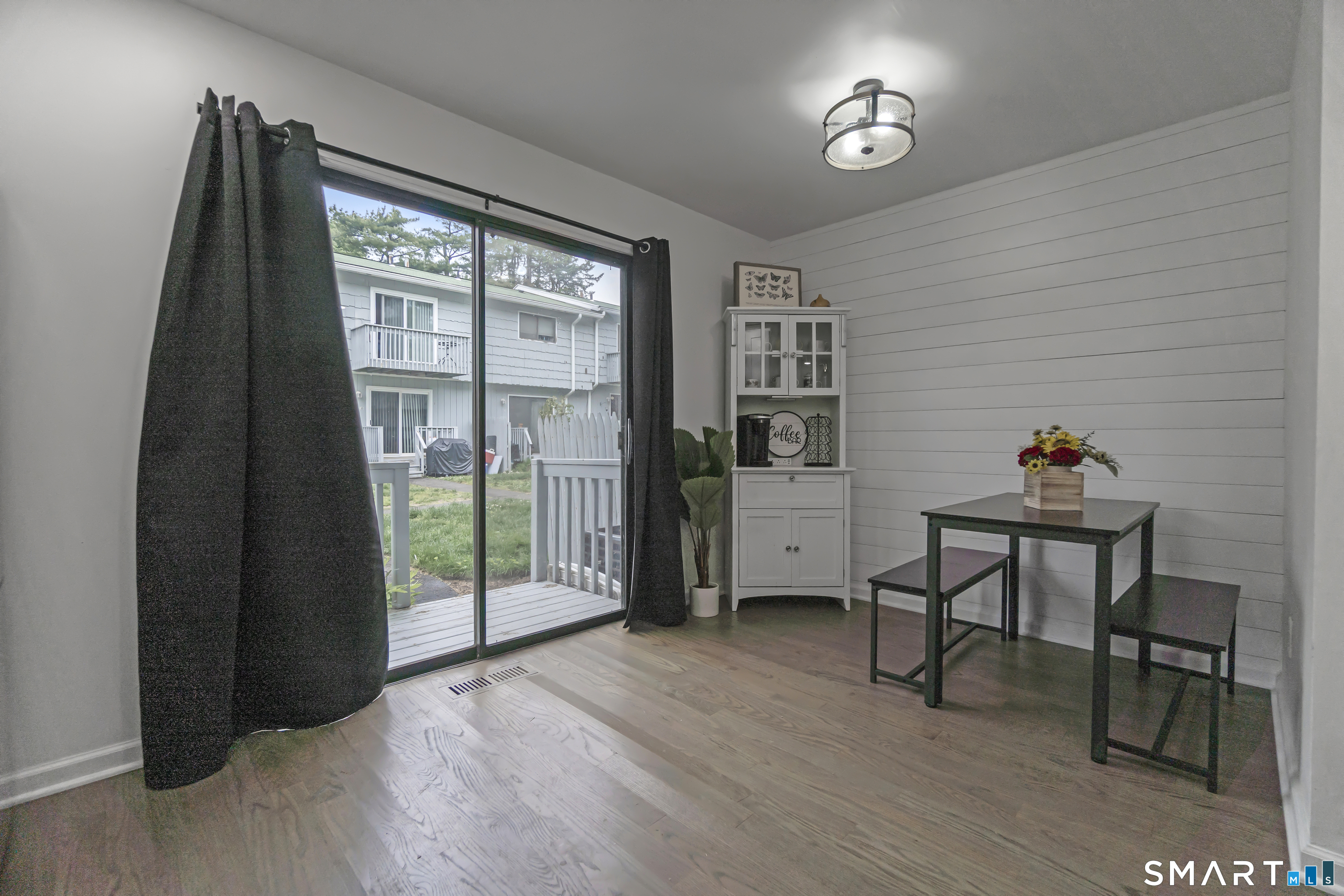 654 Longbrook Avenue Stratford CT 06614