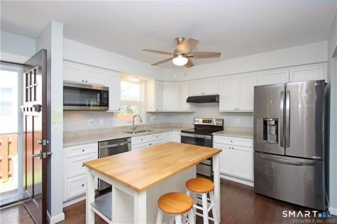 43 Treadwell Street Hamden CT 06517