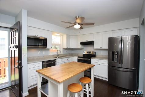 43 Treadwell Street Hamden CT 06517