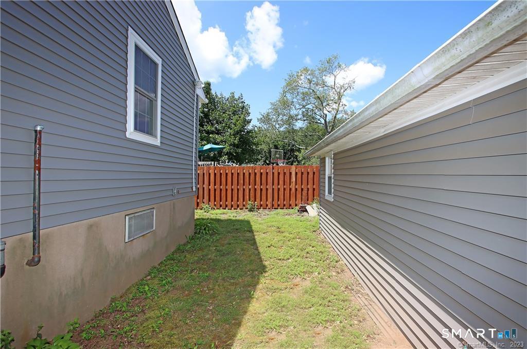 43 Treadwell Street Hamden CT 06517