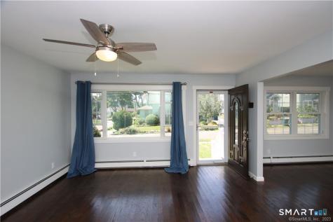 43 Treadwell Street Hamden CT 06517