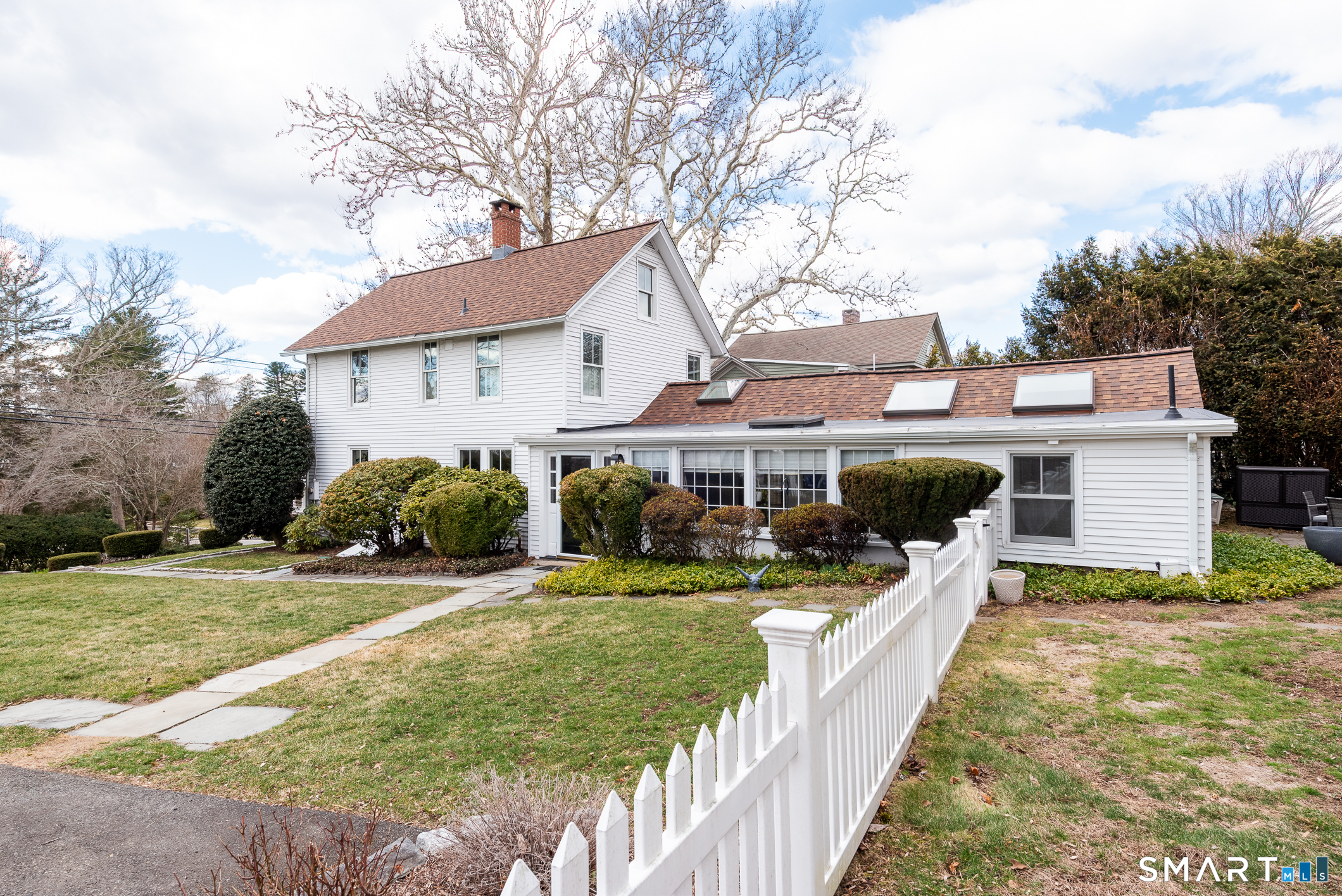 38 Prospect Street Essex CT 06426