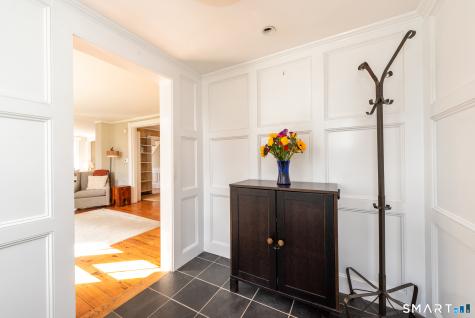 38 Prospect Street Essex CT 06426