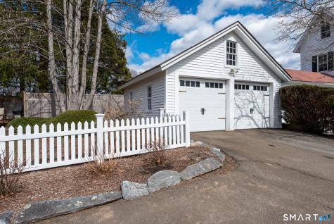 38 Prospect Street Essex CT 06426