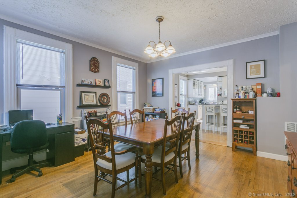28 Edwards Street New Haven CT 06511