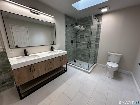 12 Canterbury Road Hamden CT 06514