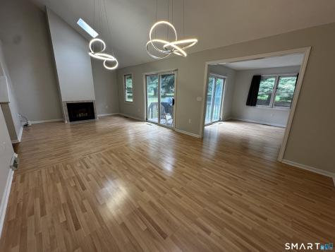 12 Canterbury Road Hamden CT 06514