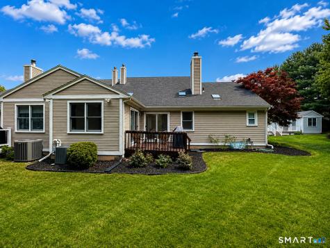12 Canterbury Road Hamden CT 06514