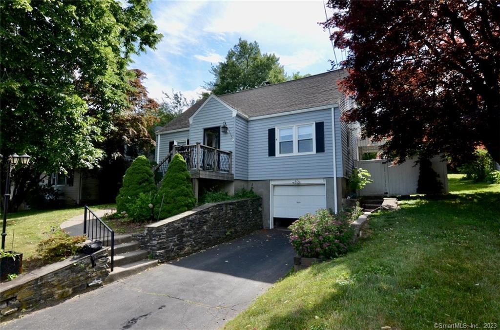 33 Randal Avenue West Hartford CT 06110