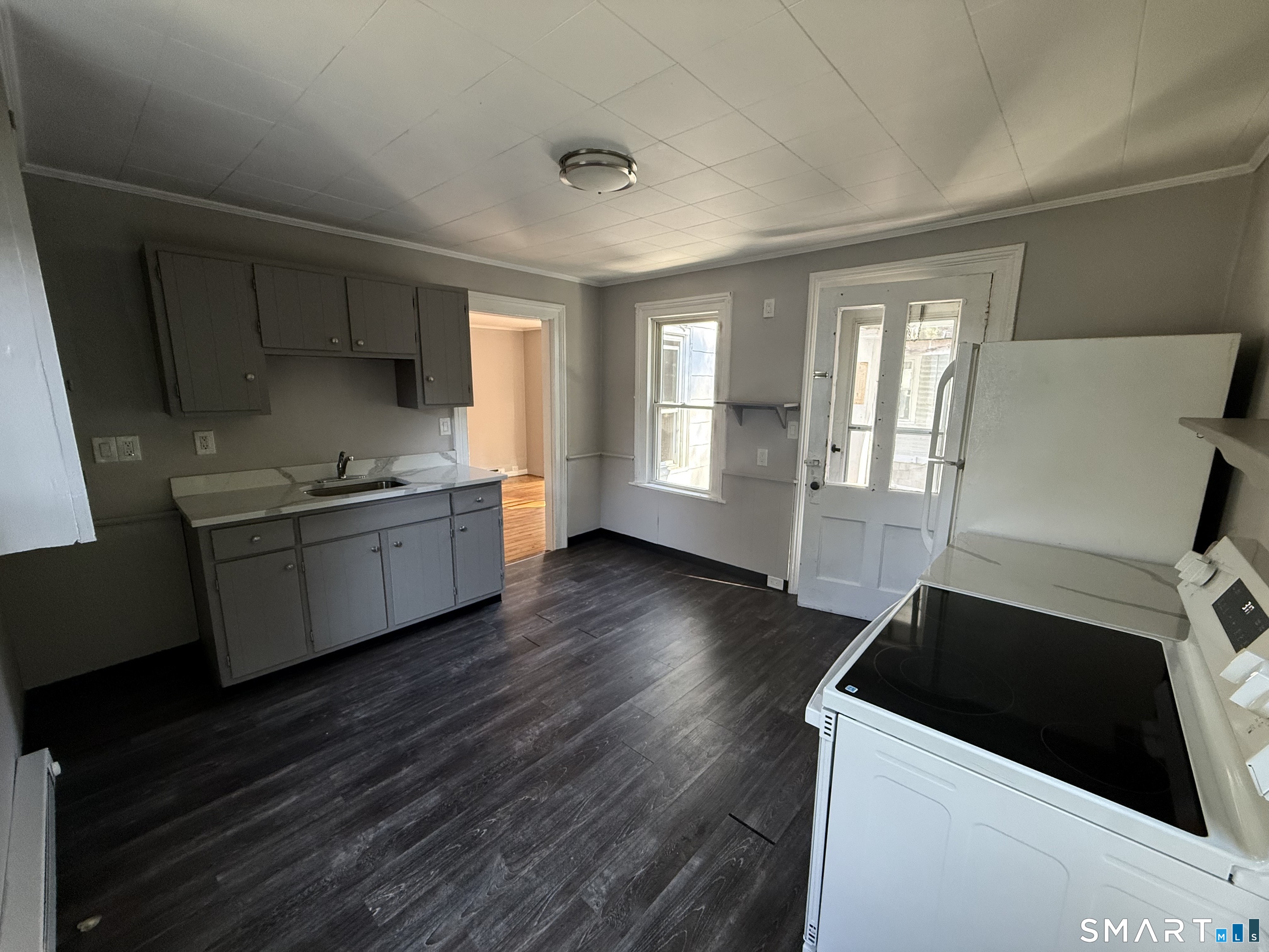 38 Neumann Street Naugatuck CT 06770