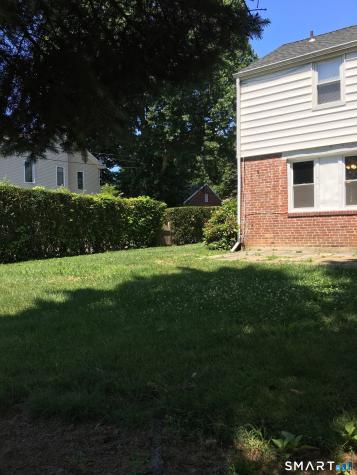 8 High Ridge Drive Bridgeport CT 06606