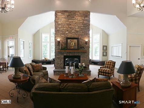 8 Tucker Street Danbury CT 06810