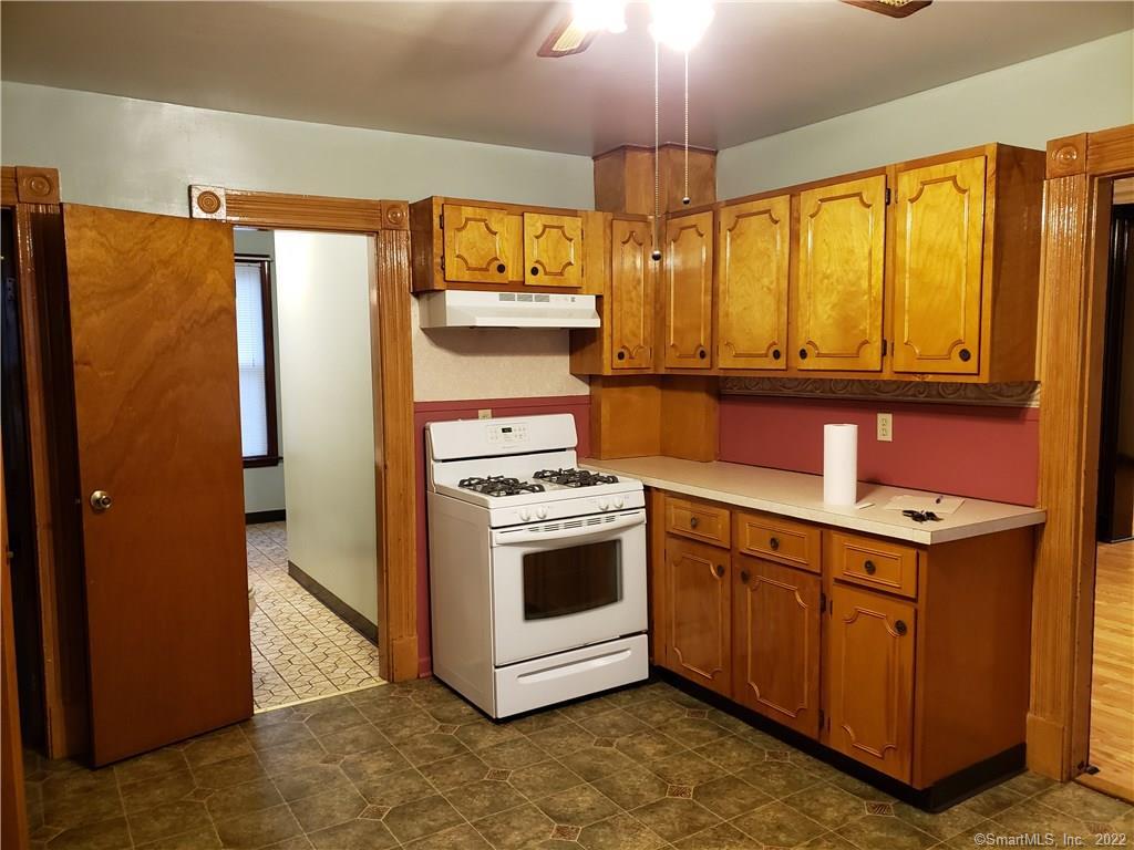 21 Bradley Street Naugatuck CT 06770