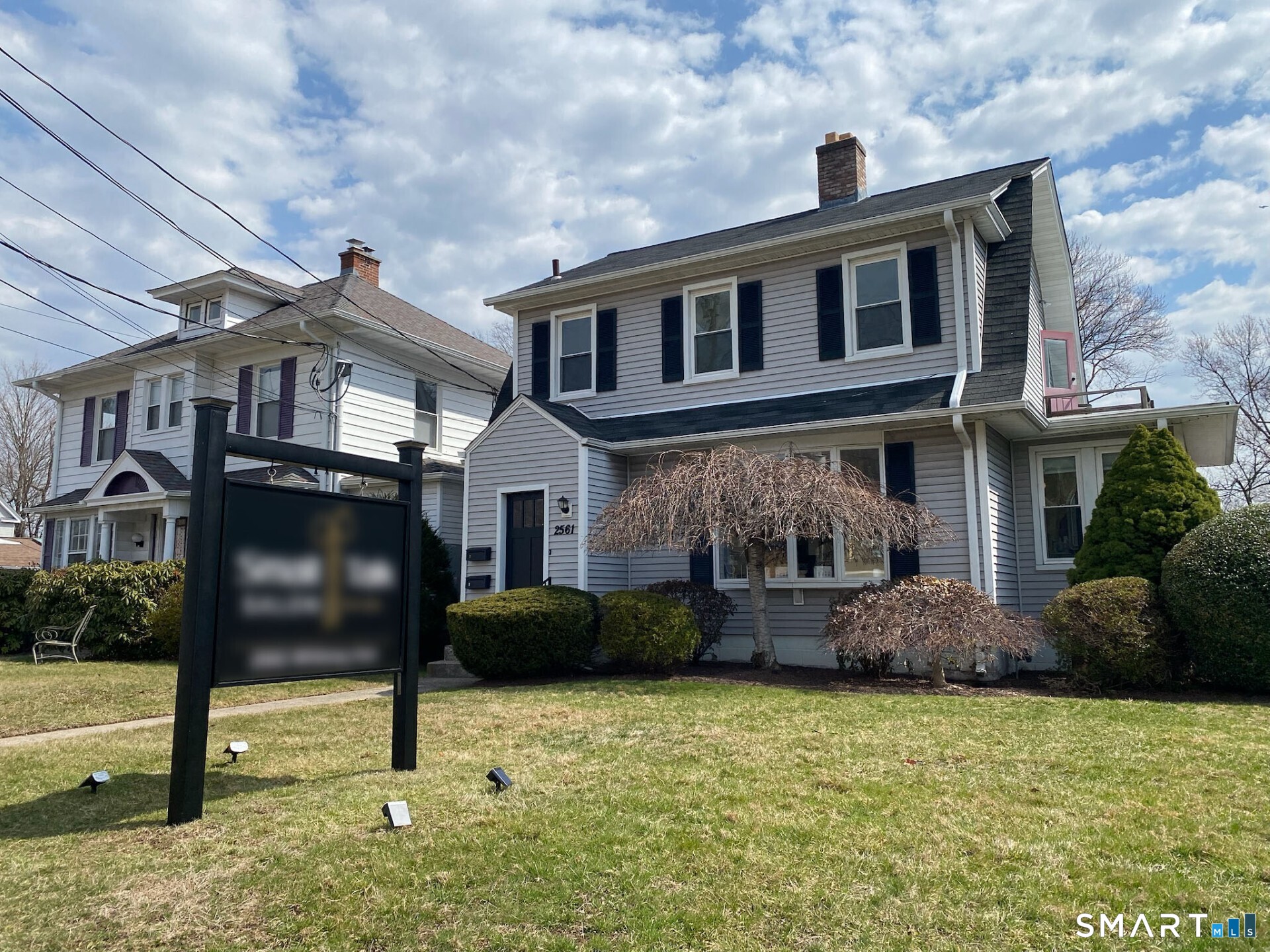 2561 Whitney Avenue Hamden CT 06518