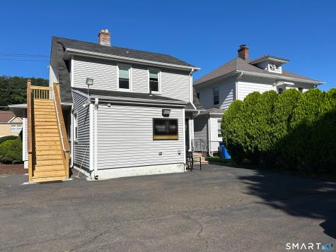 2561 Whitney Avenue Hamden CT 06518