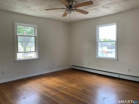 153 Eldridge Street Manchester CT 06040