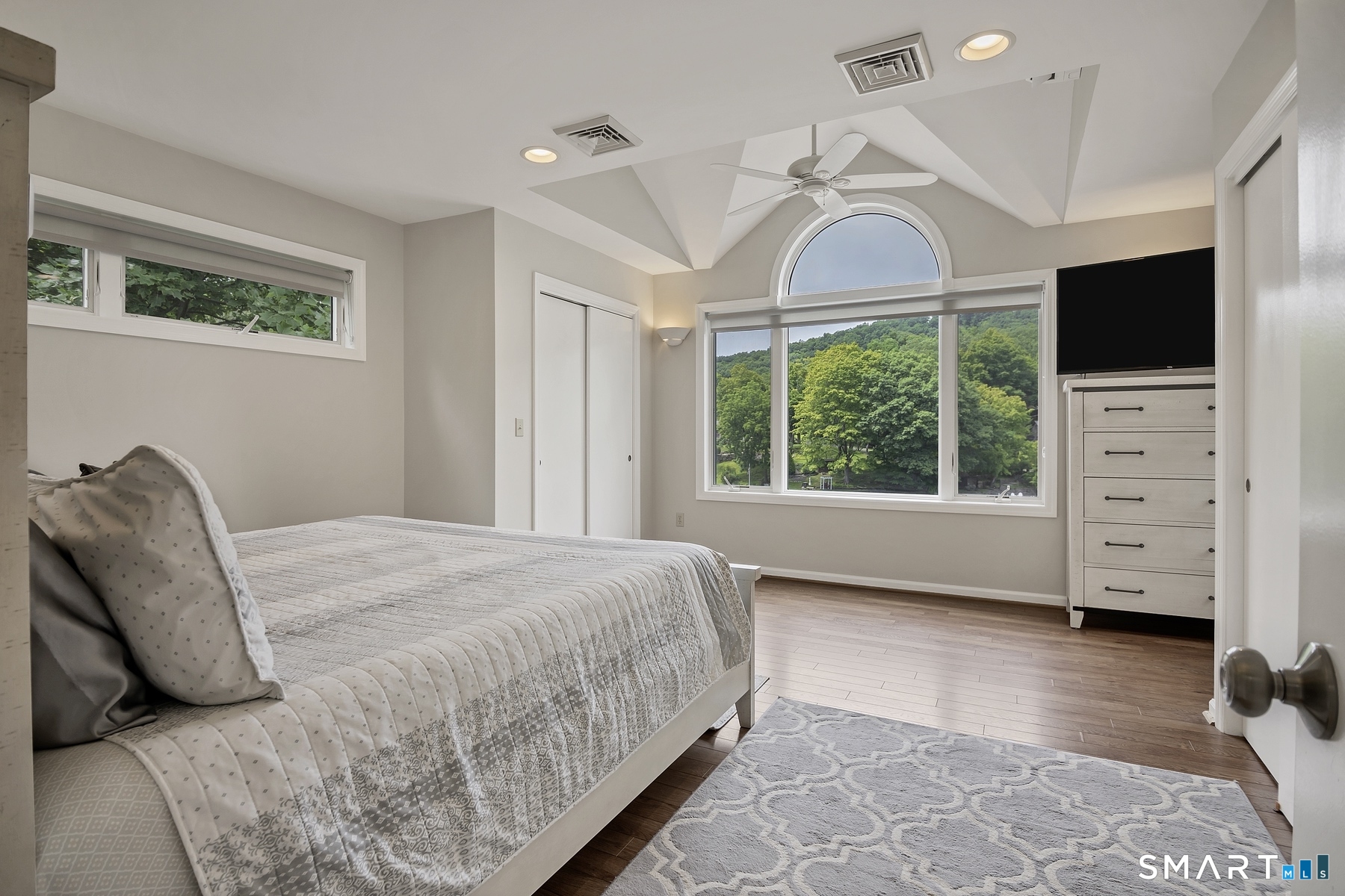 11 Candlewood Road New Fairfield CT 06812