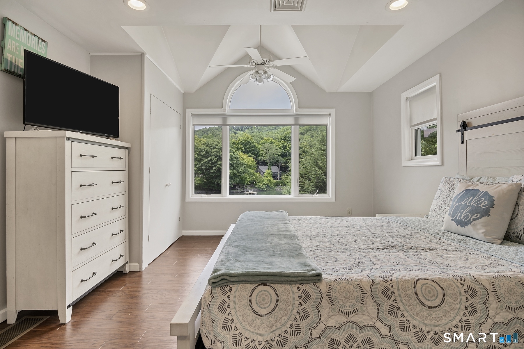 11 Candlewood Road New Fairfield CT 06812