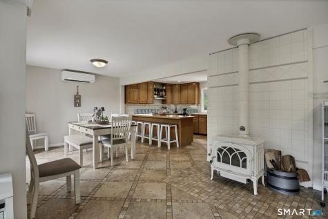 11 Candlewood Road New Fairfield CT 06812