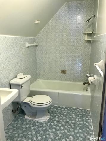 52 Catherine Street Stratford CT 06615