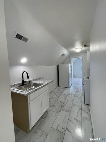 155 Lamson Street West Haven CT 06516