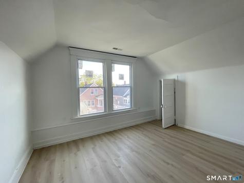 155 Lamson Street West Haven CT 06516