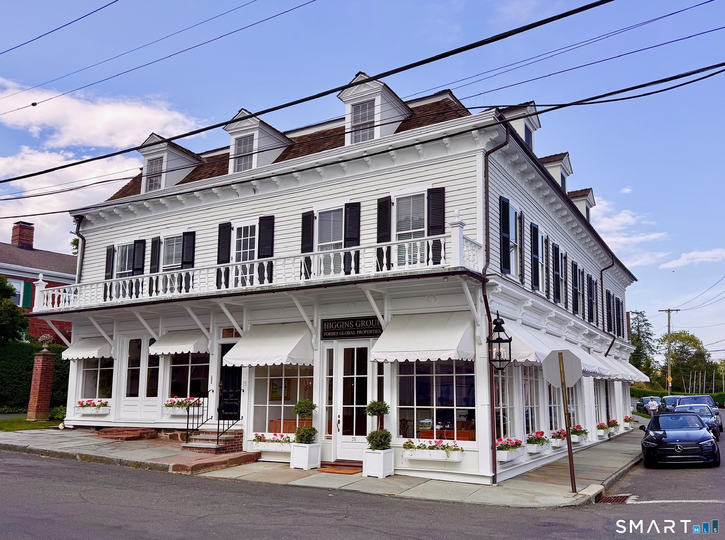 249 Main Street Fairfield CT 06890
