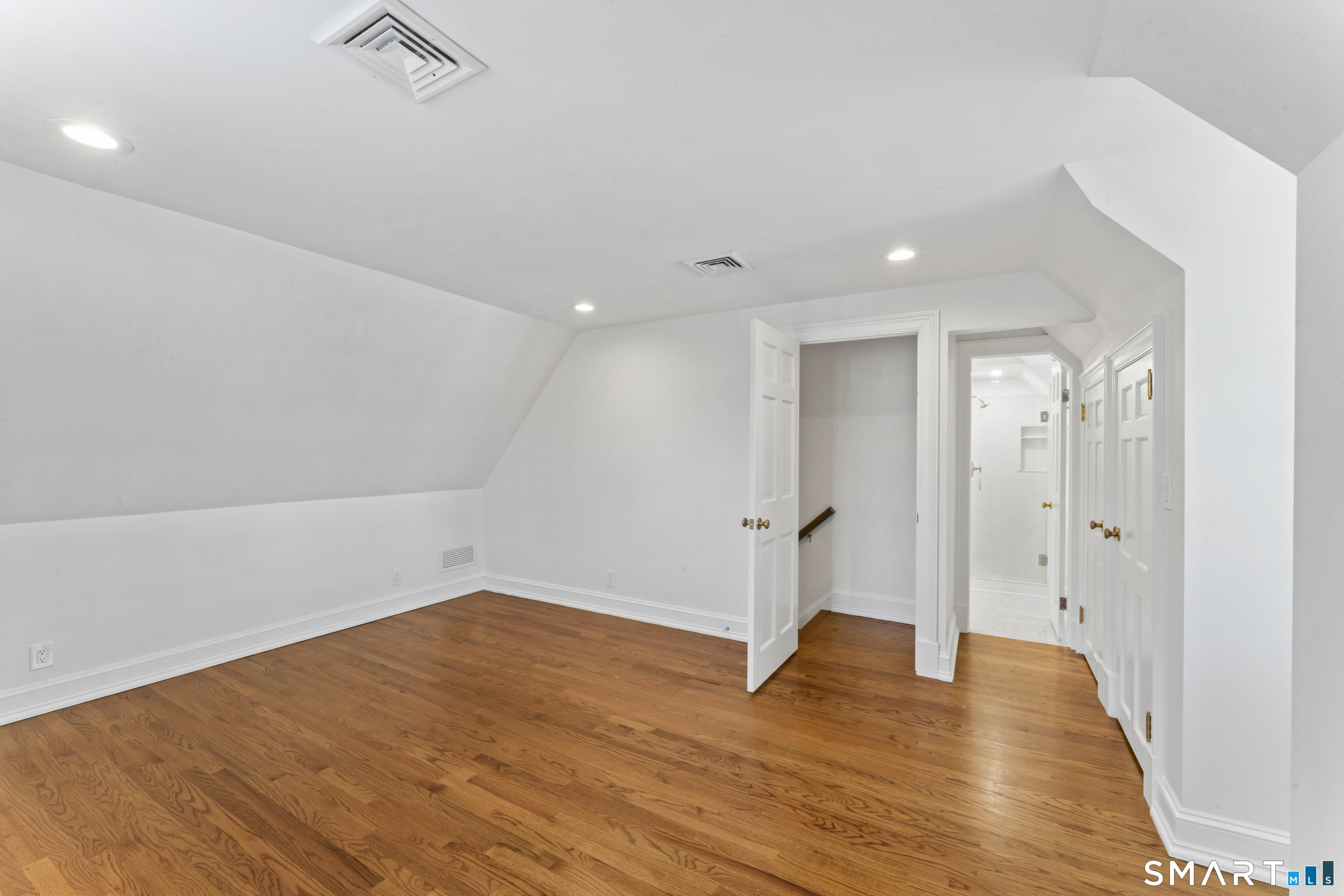 249 Main Street Fairfield CT 06890
