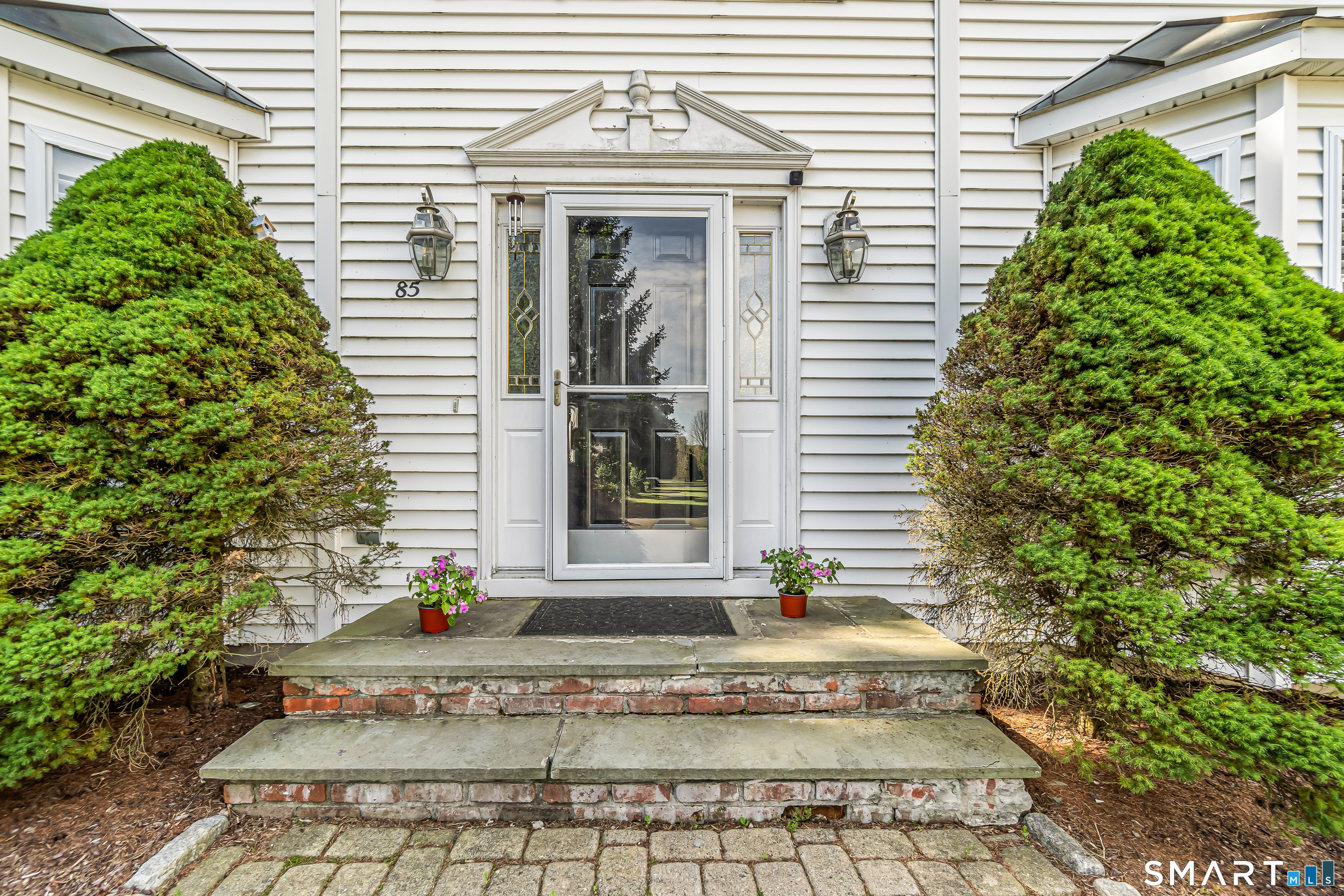 85 Old Colony Road Monroe CT 06468