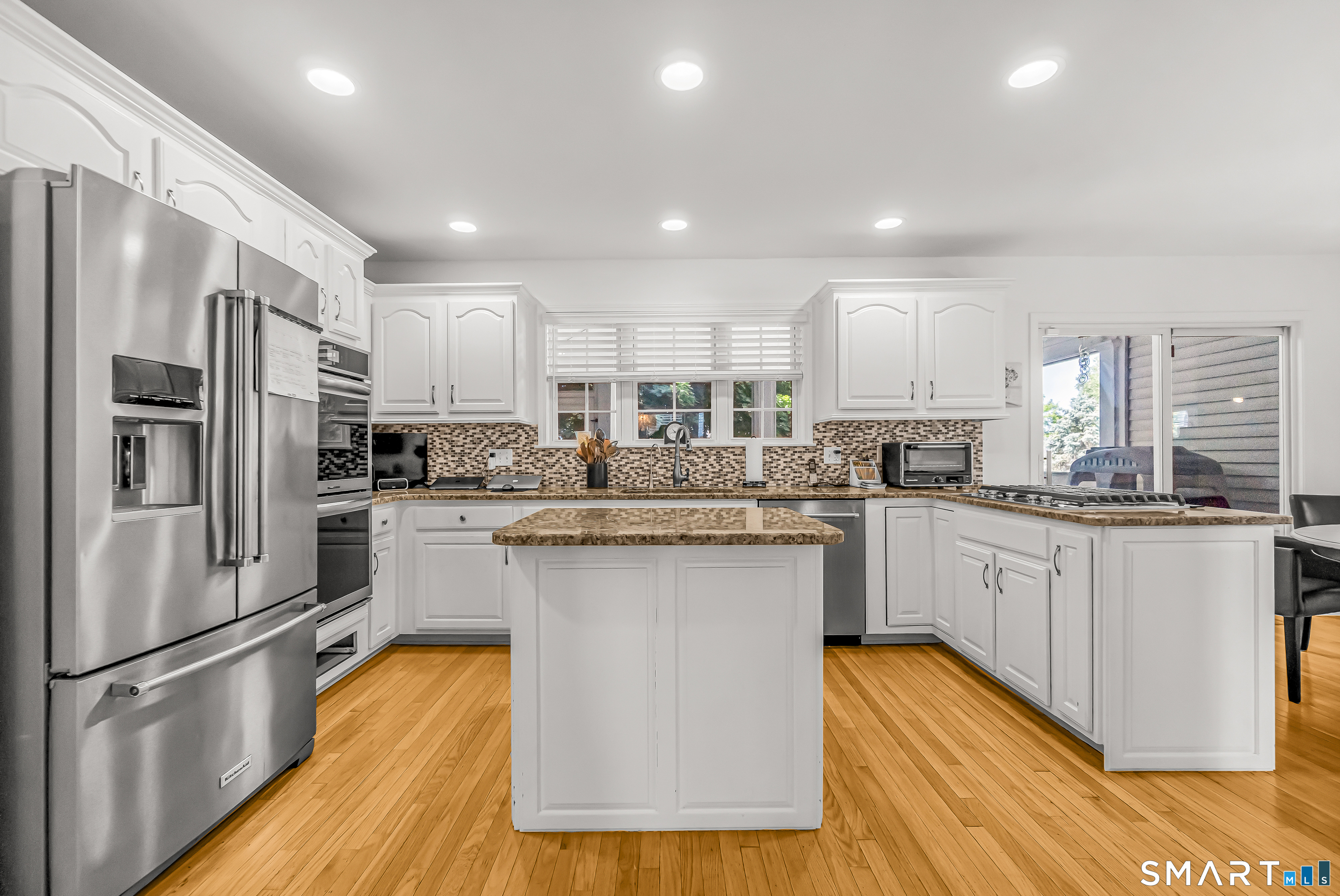 85 Old Colony Road Monroe CT 06468
