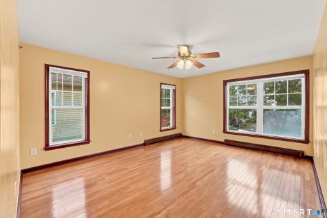11 Button Street New Haven CT 06519