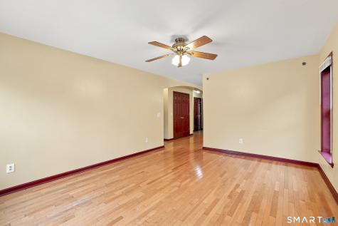 11 Button Street New Haven CT 06519